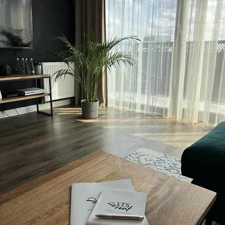 Lägenhet Lts Rent Luxury & Comfortable Lakowa
